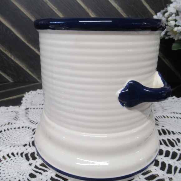 Vintage Bonbons Jar. Vintage cookie jar. Hand painted cookie jar with lid. Large - Picture 4 of 7